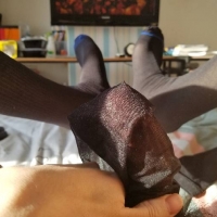 越发喜欢蓝脚趾，蓝环脚趾丝袜，套上素面丝袜撸真的超级舒服