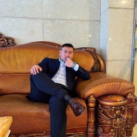 小红书微胖帅哥陈俊丝袜分享