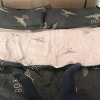 刚穿好的丝袜  舔一口来
