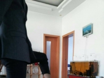 丝袜皮鞋