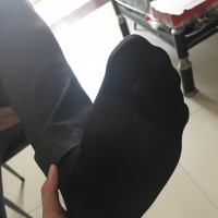脱了皮鞋舔吧