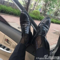 帅气黑色锦纶秀