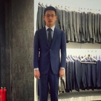帅气的眼镜丝袜正装小哥哥